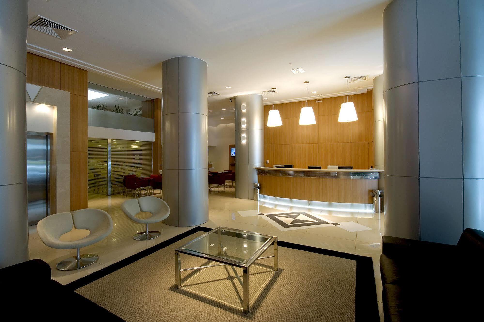 Atlântico Business Centro Hotel 4*